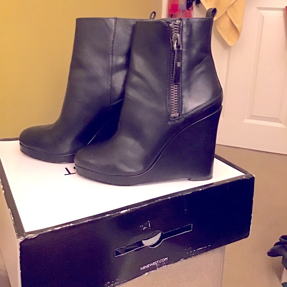 Nine West wedge booties